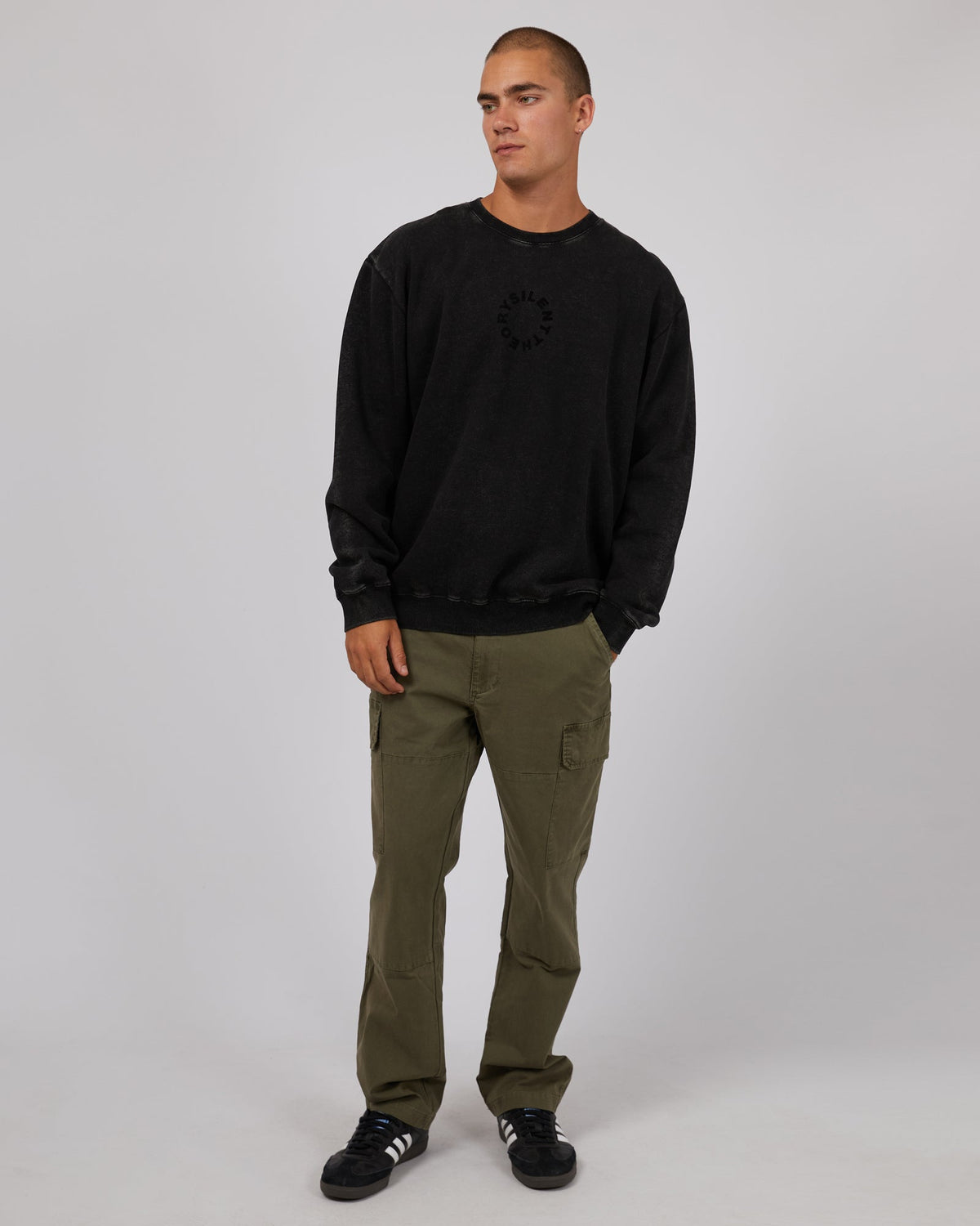 Silent Theory-Gibson Jumper Washed Black-Edge Clothing