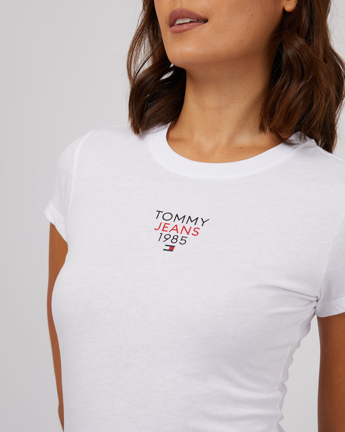 Tommy Hilfiger-Slim Essential Logo Tee White-Edge Clothing