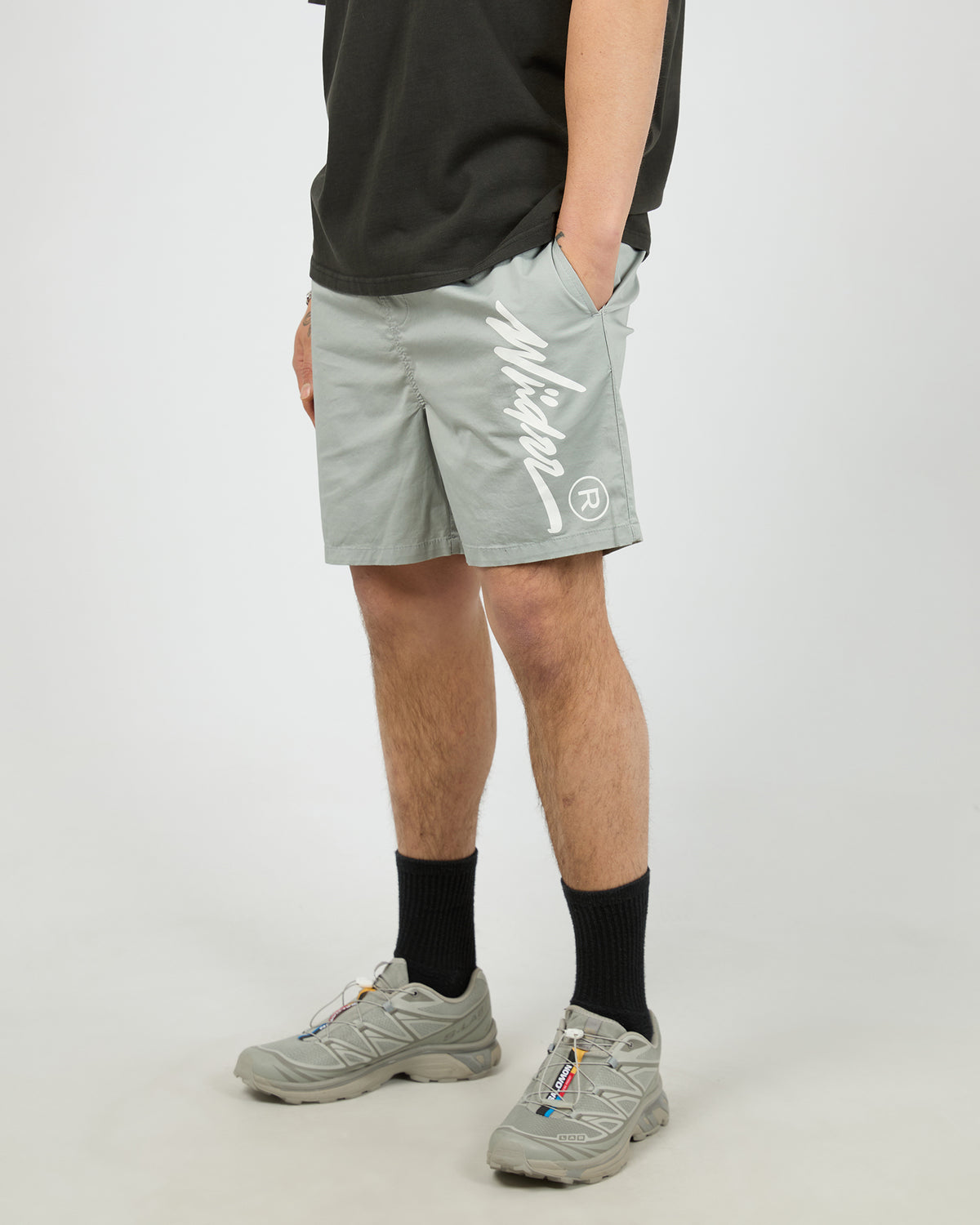 Offend Beach Short Cement Grey