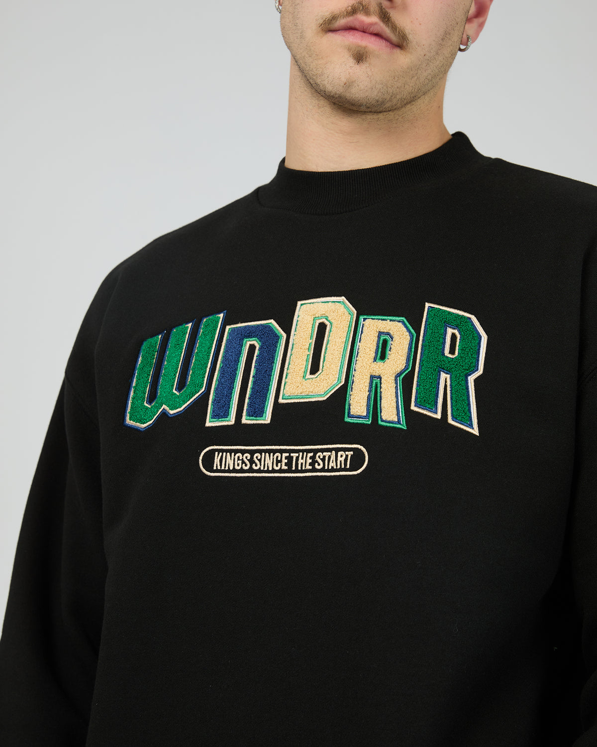 Chant Crew Sweat Black