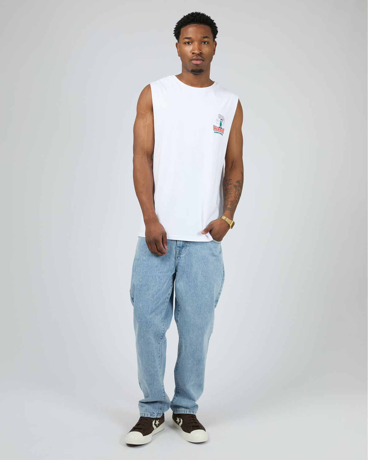 Hardware Muscle Top White