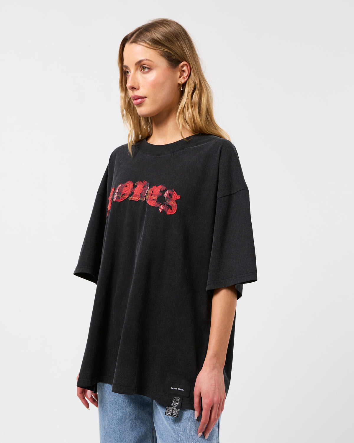 W_BBCTEE749.WBLK_4_1789956504000