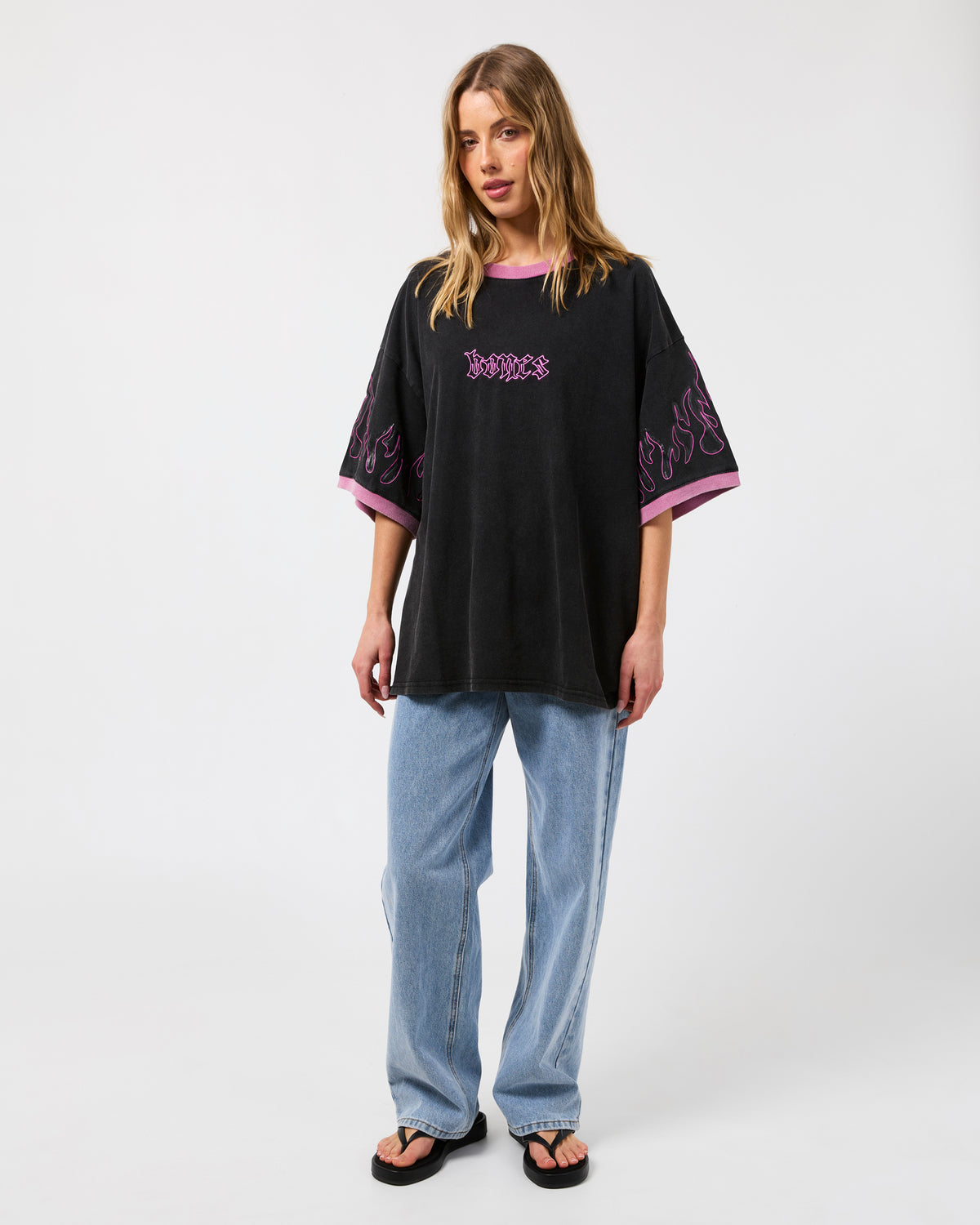 W_BBCTEE7552.WBLK_2_1789956481000
