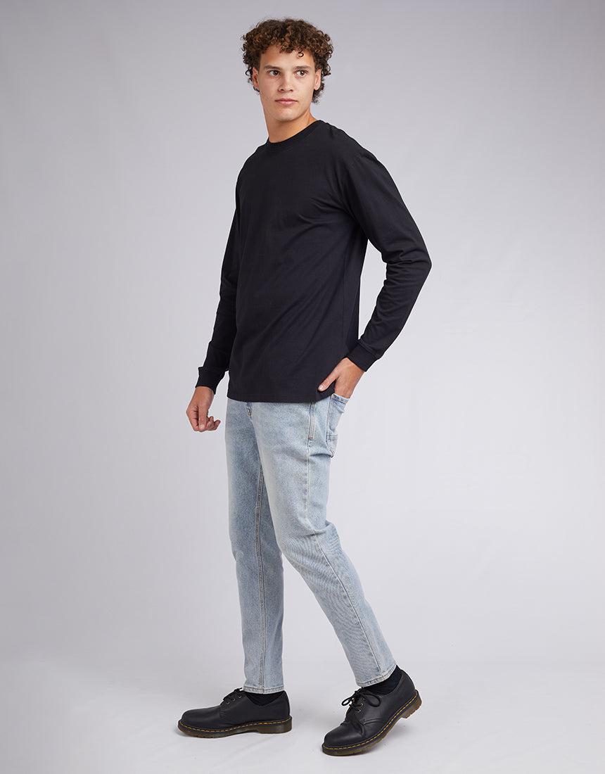 Silent Theory-Standard Fit L/s Tee Black-Edge Clothing